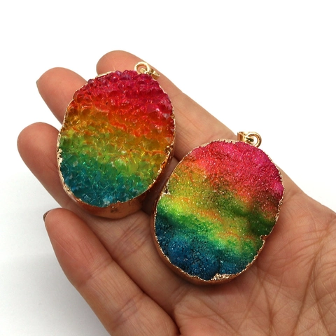 Pendentif en Pierre Naturelle Cristal Druzy Ovale Dégradé Arc-en-Ciel Bord Doré Électroplaqué pour Création de Bijoux DIY