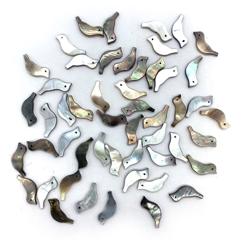 Perline di Conchiglia di Madreperla Nera Naturale a Forma di Uccello Lucide Cangianti Charms per Creazione Gioielli DIY