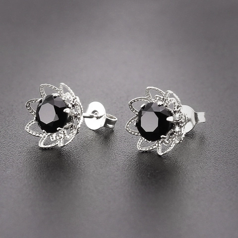 Boucles d'Oreilles Clous en Acier Titane Fleur de Rose Creuse et Zirconia pour Femmes Boucles d'Oreilles Rondes à Gemmes Colorées