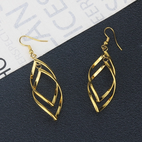 Boucles d'Oreilles Pendantes Feuille Torsadée Géométrique pour Femmes en Acier Inoxydable Or Argent Or Rose Bijoux