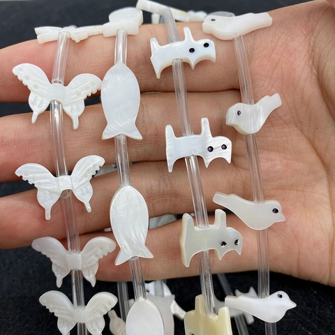 Natural Carved Shell Beads Animal Shapes Butterfly Fish Bird Cat White Iridescent Shell Charms For DIY Jewelry Making Necklaces