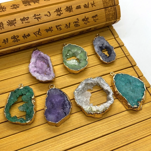 Natürlicher Druzy Achat Geode Wassertropfen Anhänger Vergoldete Kante Naturstein Kristall Charm Für DIY Schmuckherstellung Halskette