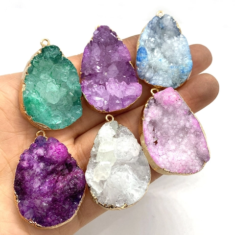 Pendentif en Pierre Naturelle Géode de Cristal Druse Forme Goutte Bordure en Alliage Plaqué Or pour Création de Bijoux DIY