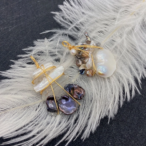 Natural Freshwater Pearl Pendant Handmade Gold Wire Wrapped Natural Crystal Cluster Irregular Baroque Pearl Pendant For DIY Jewelry Making Women