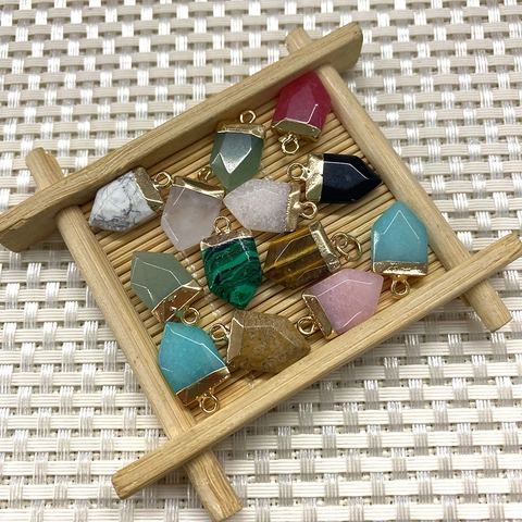 Veelkleurige Natuursteen Hangers In Kogelvorm Zeshoekige Gepunte Kristallen Kwartssteen Voor DIY Ketting Sieraden Maken Accessoires