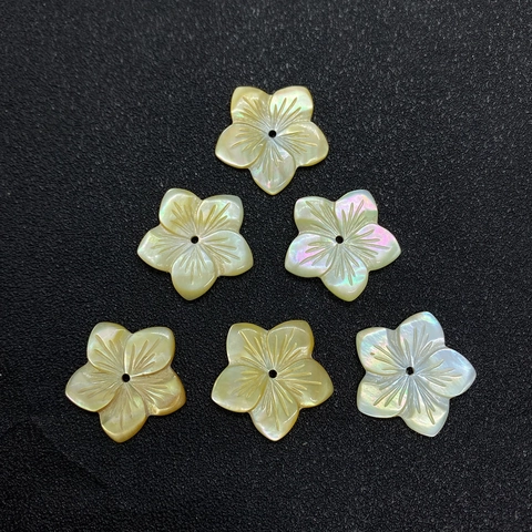 Fleurs artificielles en vrac
