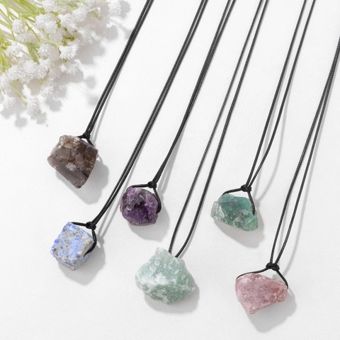 Natural Raw Crystal Stone Pendant Necklace Irregular Amethyst Rose Quartz Fluorite Lapis Lazuli Handmade Adjustable Rope Chain Minimalist Bohemian Jewelry Gift For Women