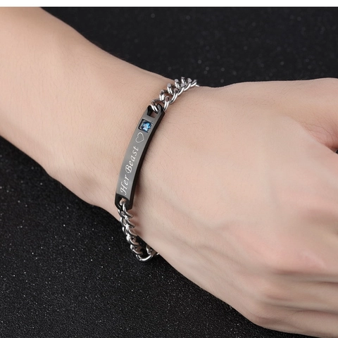 Titanium Steel Couple Bracelet Inlaid Rhinestone Engraved Heart Pendant Curb Chain Romantic Jewelry Gift For Lovers Women Men