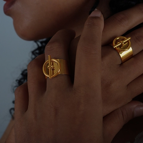 Anillo Abierto De Acero De Titanio Hip Hop Francés Con Hebilla OT Vintage Banda Ancha Chapado En Oro Plata Joyería Para Mujer