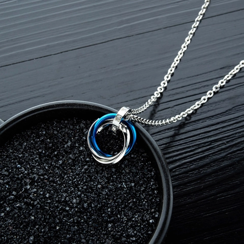 Titanium Steel Interlocking Triple Ring Pendant Necklace With Zirconia Inlay Men Women Couple Jewelry Gift Neck Accessory