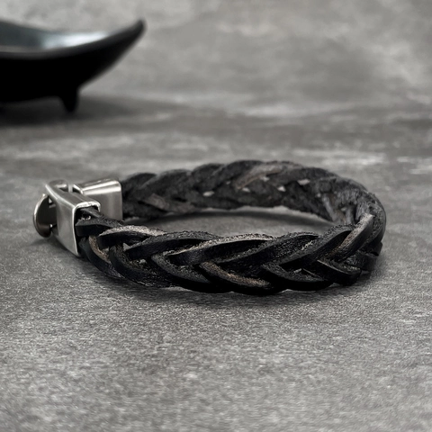 Bracciale da Uomo in Pelle PU Intrecciata a Mano con Fibbia in Lega Gioielli di Moda Streetwear Casual per Uso Quotidiano
