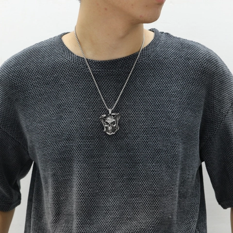 Vintage Titanium Steel Skull Cobra Pendant Necklace For Men Gothic Punk Hip Hop Streetwear Electroplated Cobra Snake Jewelry Necklace