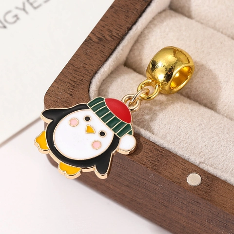 Cartoon Penguin Christmas Hat Charm Gold Plated Alloy Enamel Animal Pendant For DIY Bracelet Necklace Jewelry Making Gift