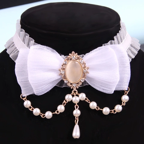 Gothic Lace Bow Choker Necklace For Women Vintage Palace Cameo Pendant With Artificial Pearl Rhinestone Halloween Jewelry