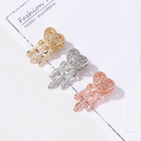 Alloy Hollow Heart Dreamcatcher Charm Pendant With Feathers For DIY Jewelry Making Bracelet Necklace Ethnic Style Charm