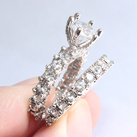 Elegant Solitaire Engagement Ring And Rhinestone Wedding Band Women White Gold Plated Alloy Zircon Bridal Jewelry Gift