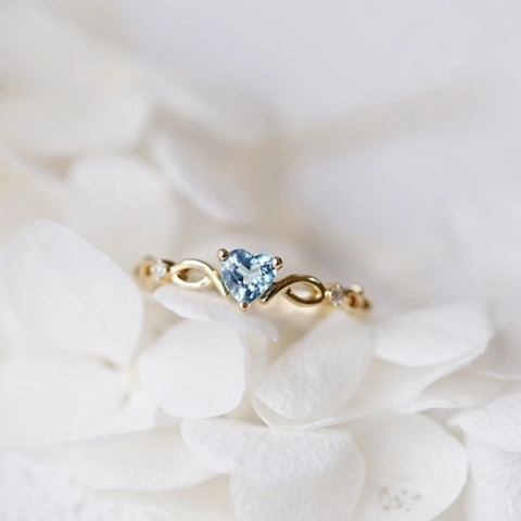 Women's Minimalist Heart Shaped Light Blue Zirconia Ring Alloy Infinity Knot Engagement Ring For Wedding Romantic Gift Jewelry