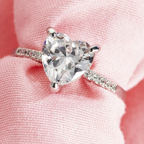 Women Heart Shaped Zirconia Copper Ring Elegant Silver Plated Engagement Wedding Party Finger Ring Jewelry Gift