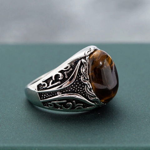 Vintage Men Alloy Ring With Oval Tiger Eye Stone Antique Silver Carved Woven Pattern Ethnic Style Finger Ring Jewelry