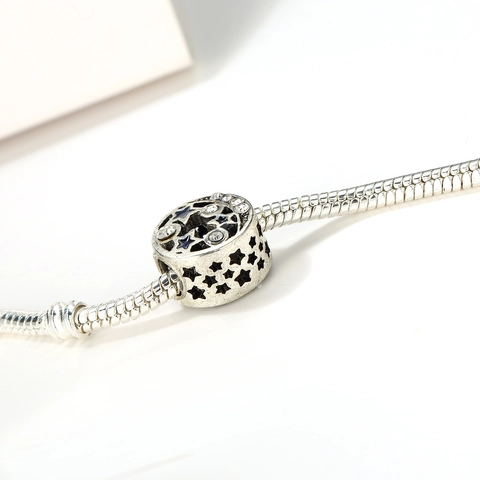 Legierung Stern Mond Anhänger Perle Blau Emaille Hohl Rund Zwischenperle Für DIY Armband Halskette Schmuckherstellung Damen Schmuck