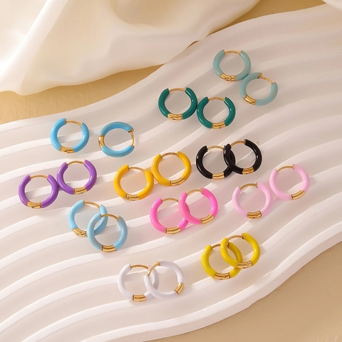 Orecchini a Cerchio in Acciaio Inossidabile Smaltati Minimalisti per Uomo Donna Placcati in Oro Orecchini Huggie Colorati