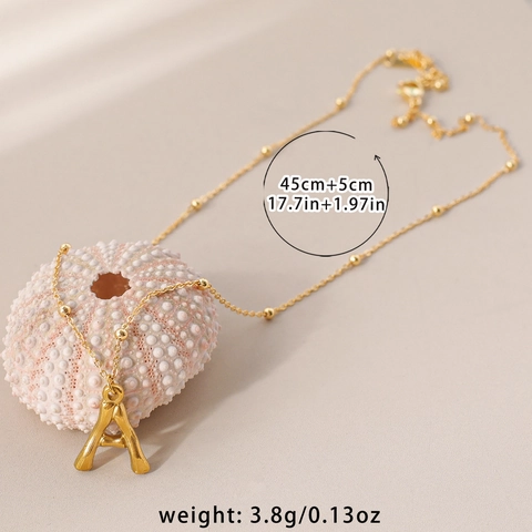 Collier Pendentif 26 Lettres en Acier Titane Plaqué Or 18K pour Femme Texture Bambou Chaîne à Billes Initiale Collier de Clavicule Bijoux