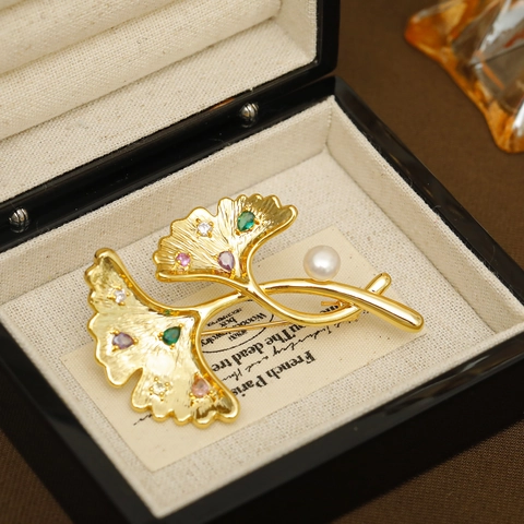 Spilla a Foglia di Ginkgo Vintage Francese Gioielli in Rame Spilla Ginkgo Biloba di Lusso Con Zirconia E Perla d'Acqua Dolce