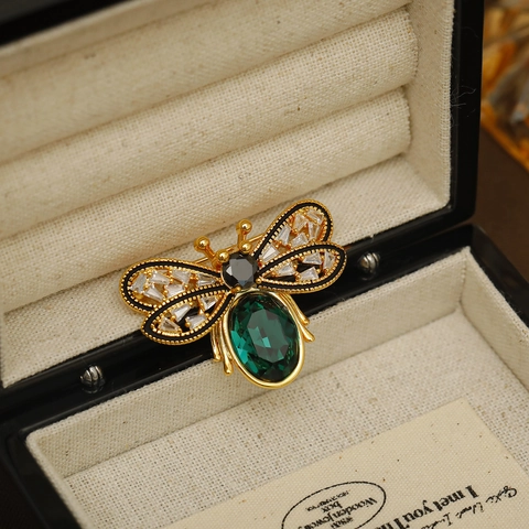 Spilla Ape Verde Smeraldo Vintage per Donna Placcata Oro 18K Spilla Insetto Zirconia per Matrimonio Festa Elegante Gioiello di Moda