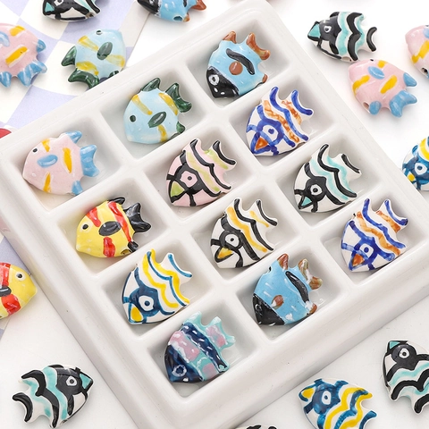 Hand Painted Ceramic Tropical Fish Loose Beads Cute Animal Stripe Glazed Porcelain Spacer Beads For DIY Jewelry Making Necklaces