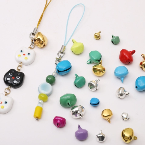 Eisen Glöckchen Für DIY Handwerk Handgefertigten Schmuck Machen Zubehör Bunte Metall Glocken Für Haustiere Weihnachtsdeko
