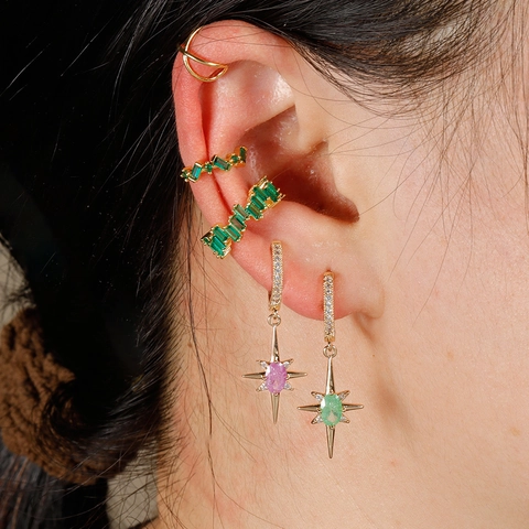Vintage Octagram Star Earrings For Women Elegant Rhinestone Inlaid Gold Plated North Star Hoop Earrings Daily Party Fashion Jewelry