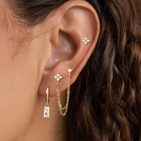 Lussuosi Orecchini a Bottone in Ottone Placcato Oro Geometrici Quadrati Zirconia con Catena a Nappa Fiore per Donna Gioielli Eleganti