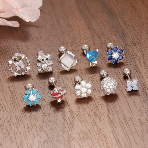 Boucles d'Oreilles Cartilage en Acier Inoxydable Femme Or Argent Fleur Ours Coeur Planète Minimaliste Bijoux Piercing Zirconium