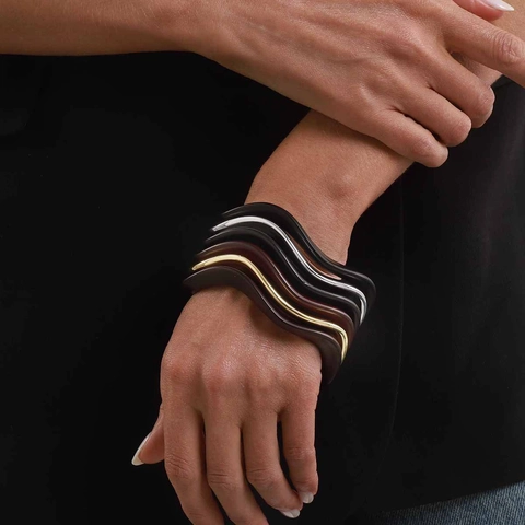 Brazalete Ondulado Geométrico Irregular Retro Mujer Vintage Madera Galvanizado Diseño de Nicho Joyería Regalo Mano