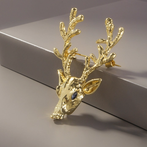 Fashion Alloy Rhinestone Deer Head Brooch Personalized Elk Animal Shape Pin Gold Silver Plated Women Clothing Jewelry