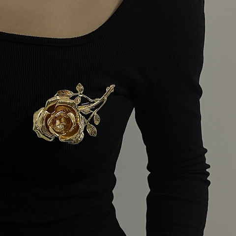 Vintage Metal 3D Rose Flower Brooch Exaggerated Alloy Rose Pendant Necklace Cuff Bracelet For Women Personalized Accessories