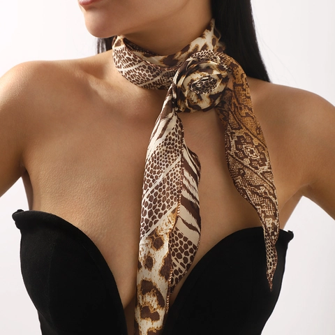Écharpe Élégante en Polyester pour Femmes avec Imprimé et Décoration Florale 3D Motif Léopard à Pois Foulard Mince en Chiffon
