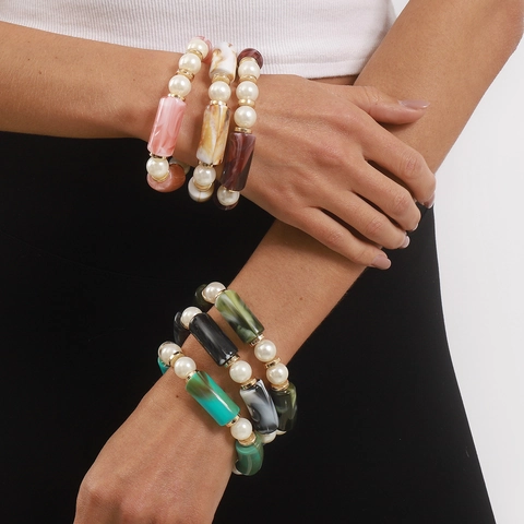 Brazalete de Resina con Textura de Mármol Bohemio Con Perla Artificial Pulsera Elástica de Cuentas Retro Multicolor para Mujer