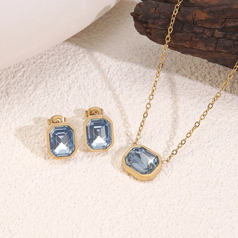 Gioielli di Moda in Acciaio Inossidabile Placcato Oro Con Zirconia Multicolore Taglio Smeraldo Collana E Orecchini Per Donna
