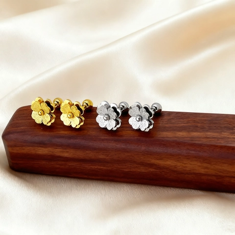 Exquisite Stainless Steel Flower Stud Earrings For Women Frosted Matte Floral Earrings Gold Silver Tiny Jewelry Gift