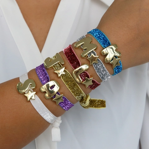 Pulsera de Banda Elástica Con Purpurina Dije de Letra Inglesa de Latón Estrella Pentagrama Joyería Ajustable para Mujer