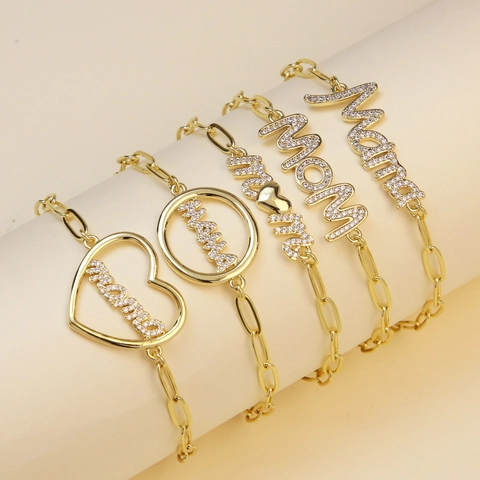 Eleganter Messing Mama Mom Buchstaben Büroklammerkette Armband Mit Strass Pave Anhänger Für Muttertag Damen Schmuck Geschenk