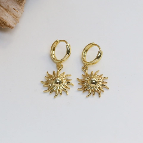 Vintage 18K Επιχρυσωμένο ορείχαλκο Radiant Sunburst Σκουλαρίκια Με Ζιρκόνιο Ένθετο Bohemian Sun Drop Κοσμήματα για Γυναίκες