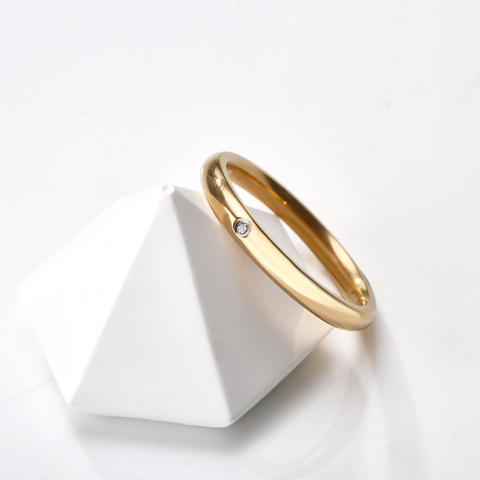 Bague en Acier Titane Minimaliste avec Zirconium Unique pour Femme Plaqué Or Argent Or Rose Poli de Haute Qualité Bijoux Cadeau