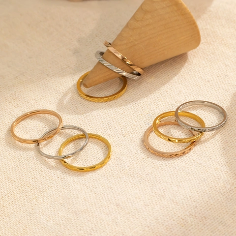 Minimalist Stainless Steel Textured Ring For Women Men Gold Rose Gold Silver Geometric Hammered Diamond Cut Wheat Wave Ring