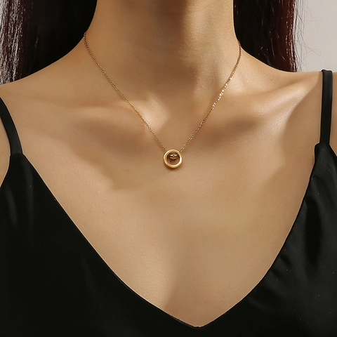Titanstahl Doppelring Römische Zahlen Anhänger Halskette Für Damen Gold Roségold Zirkonia Inlay Minimalistischer Schmuck