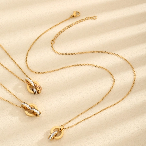 Titanstahl Römische Zahlen Ineinandergreifende Doppelkreis Anhänger Halskette Für Damen Gold Silber Roségold Galvanisiert Zirkonia Schlüsselbeinkette