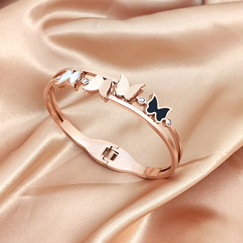 Bracelet Jonc Papillon en Acier Titane Élégant pour Femme Nacre Émail Noir Double Rangée Strass Bijoux Mode