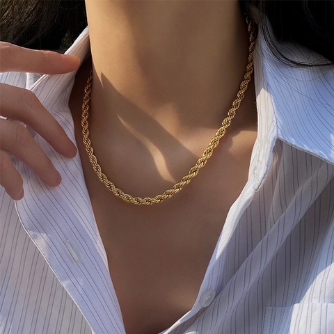 Women Fashion Gold Plated Stainless Steel Rope Chain Necklace Elegant Twist Chain Bracelet Set Minimalist Jewelry Accessory