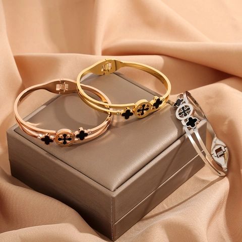 Korean Fashion Black Shell Four Leaf Clover Titanium Steel Bangle For Women Rhinestone Inlaid Double Layer Hinged Bracelet Jewelry